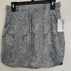 NWT Nine West Women's Leaf Print Skirt - Blue and Gray